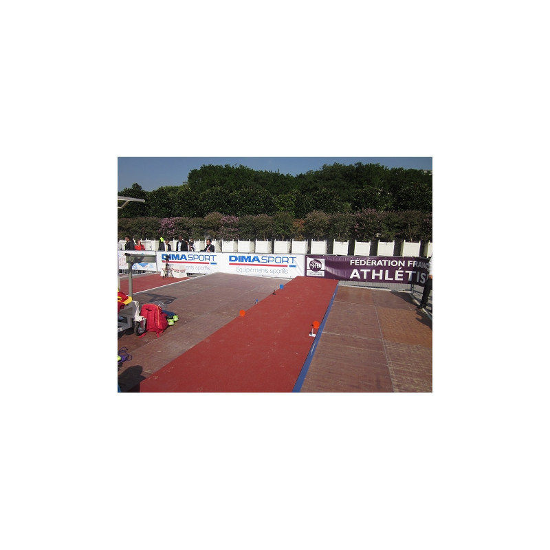 Portable raised track unitwith integrated take-off board 2.50 x 1.22m
